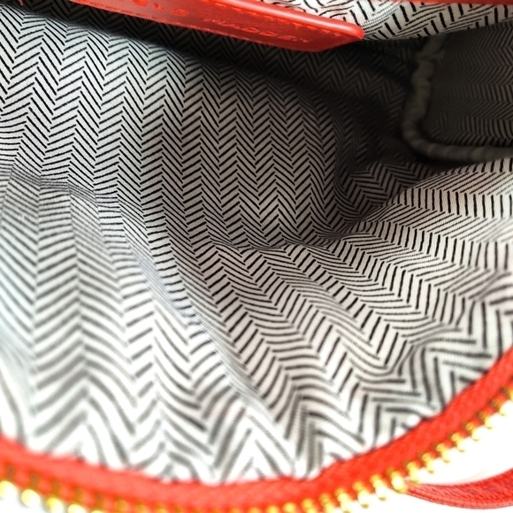 Vibrant Red Faux Leather Crossbody Bag with Buckle Detail – Everyday Shoulder Pu - Picture 3 of 6